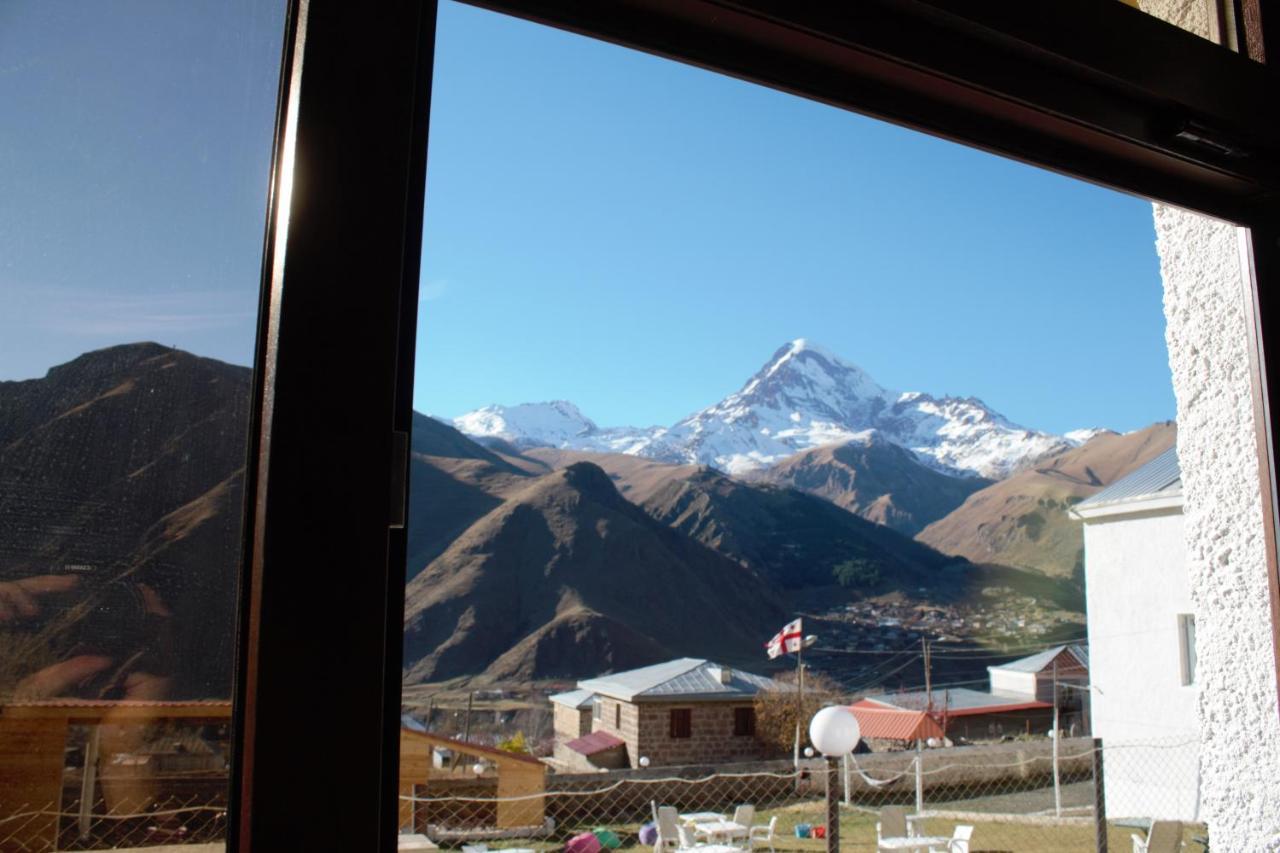 Hotel Noa Kazbegi Exterior photo
