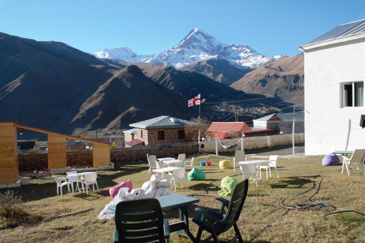 Hotel Noa Kazbegi Exterior photo