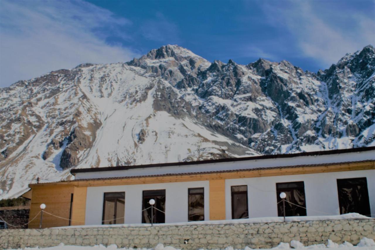 Hotel Noa Kazbegi Exterior photo