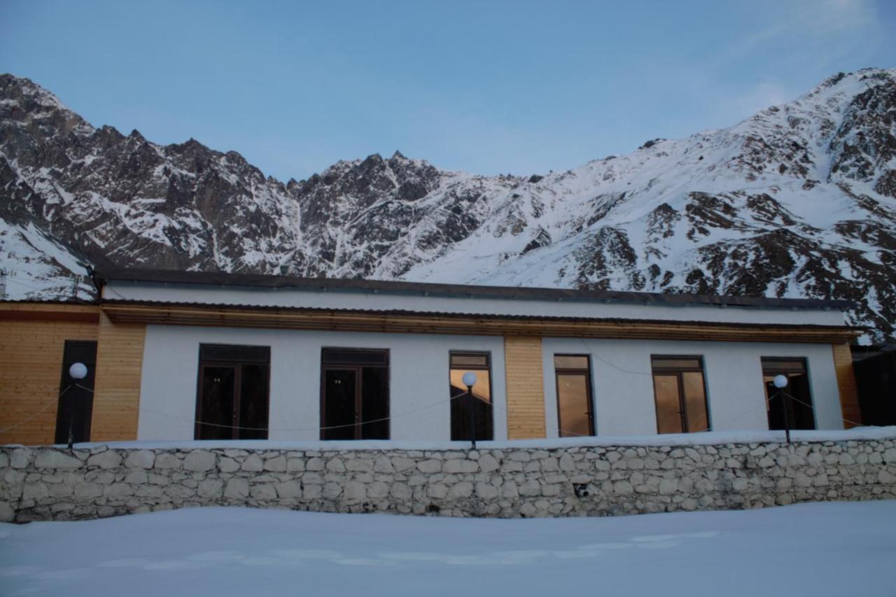 Hotel Noa Kazbegi Exterior photo