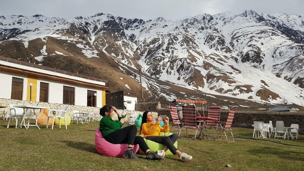 Hotel Noa Kazbegi Exterior photo